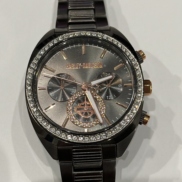 Harley-Davidson Women's Gunmetal and Rose Gold Bulova Watch - Picture 2 of 7